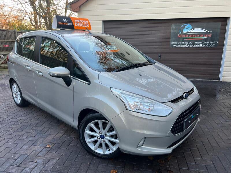 FORD B-MAX 1.0 T EcoBoost Titanium